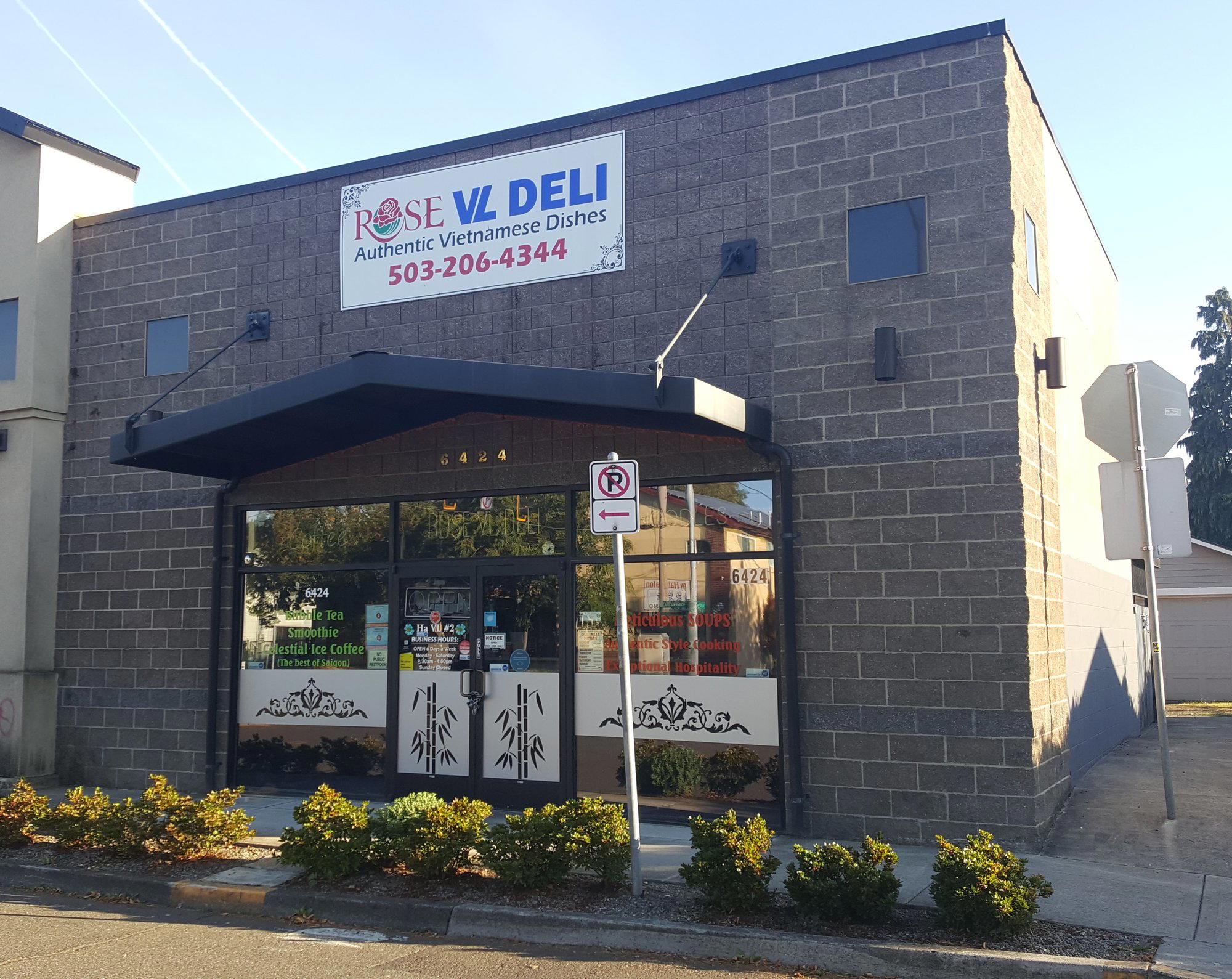 Rose VL Deli restaurant in Portland, United States