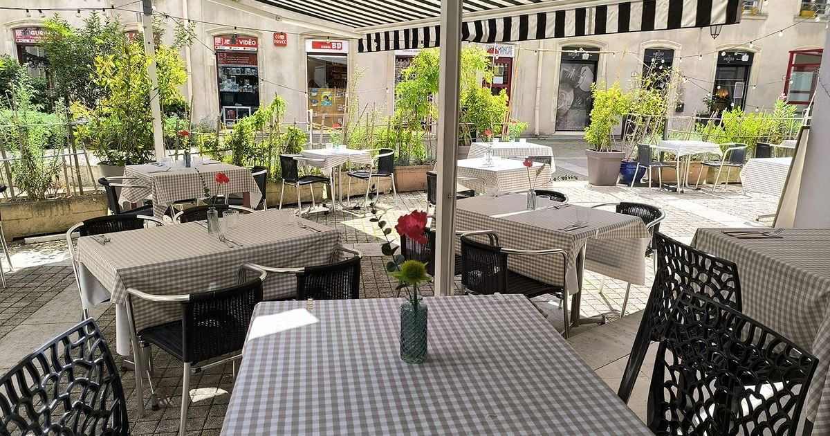 LA COUR DES ARTS, Restaurant in Nancy