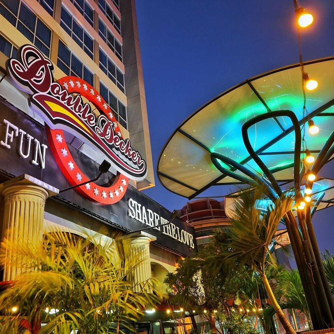 Double Decker Casual Dining restaurant in Sukoharjo, Indonesia