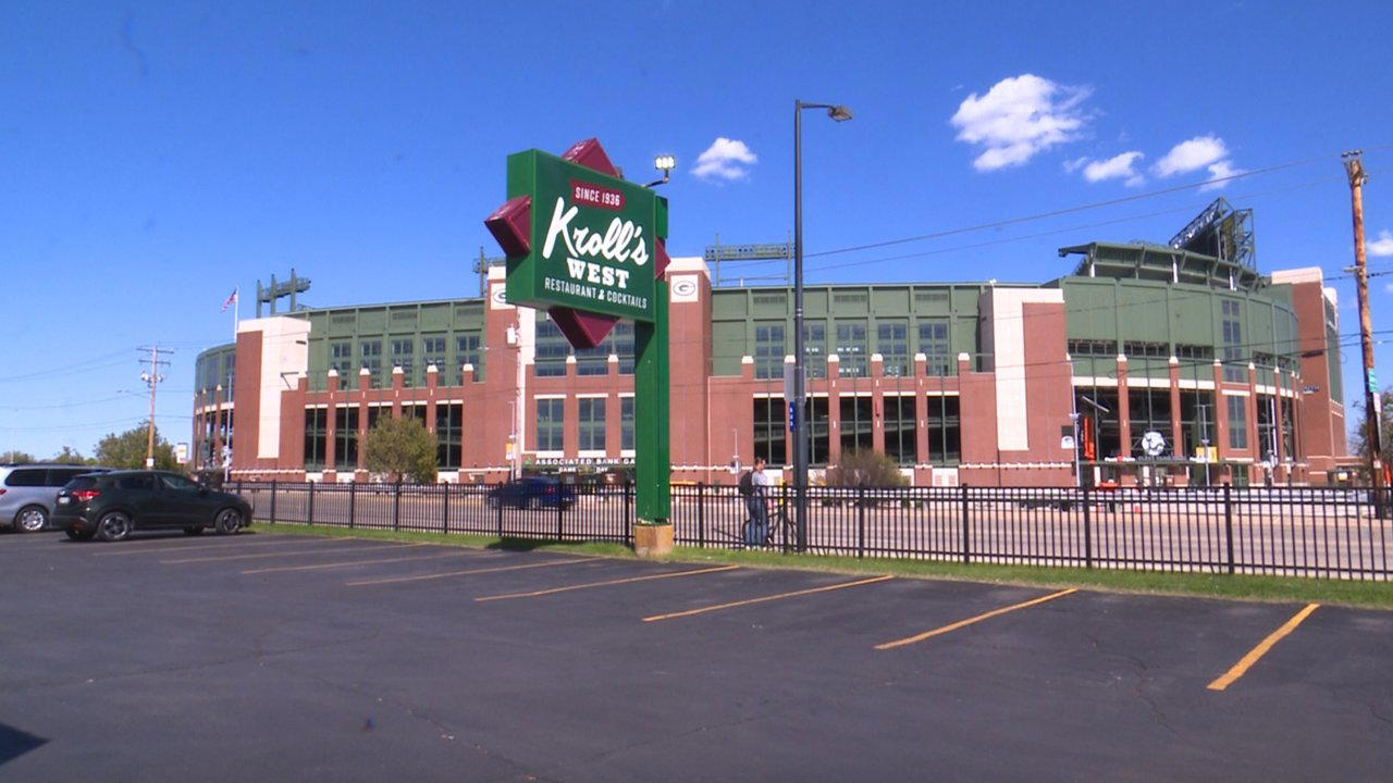 Kroll's West restaurant in Ashwaubenon