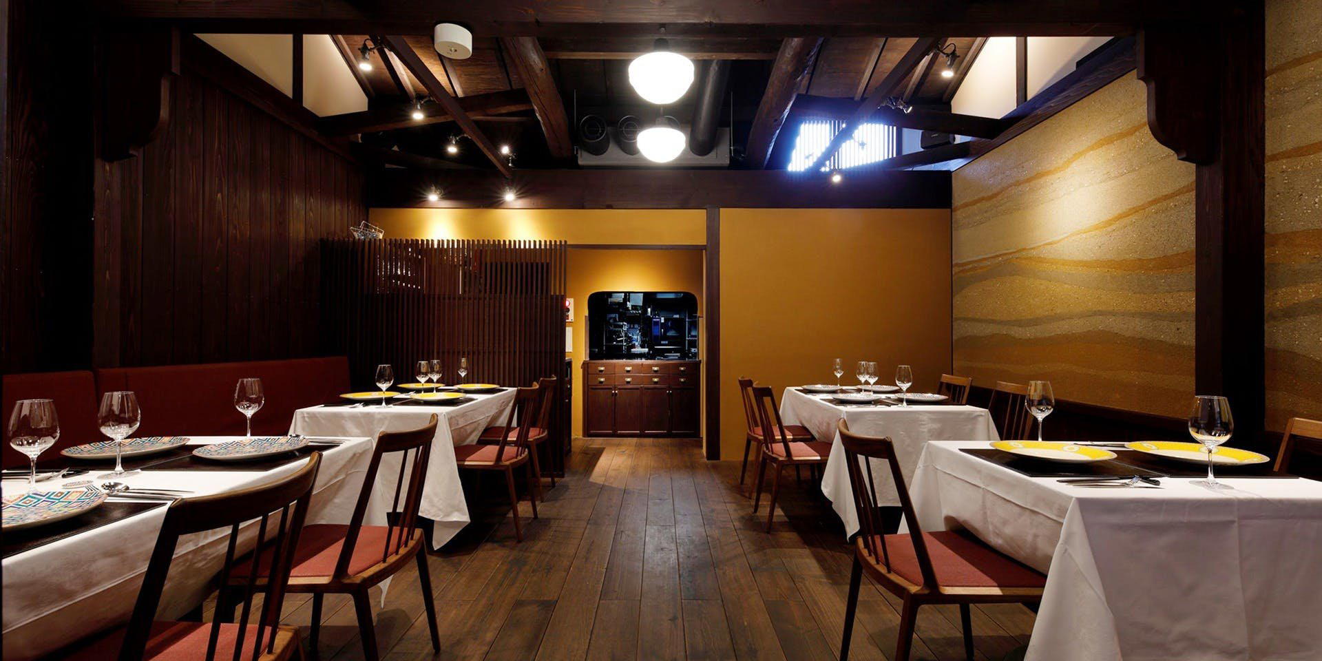 ア・ラ・フェルム・ドゥ・シンジロウ restaurant in Kanazawa, Japan