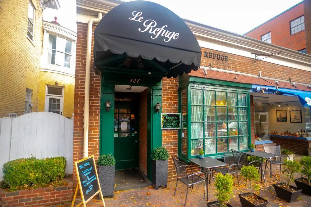 Le Refuge restaurant in Alexandria, United States