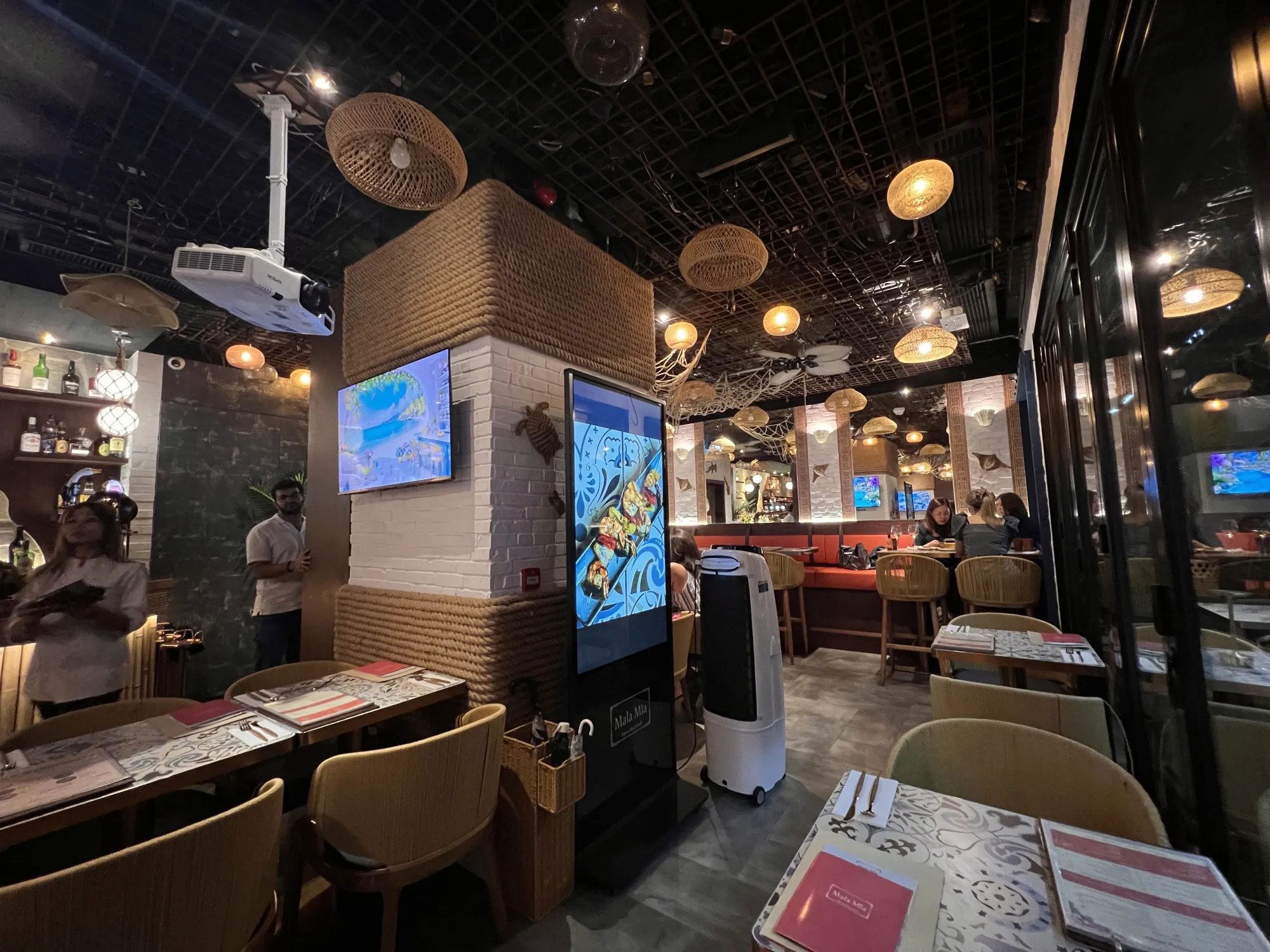 Mala Mia, Restaurant in Hong Kong