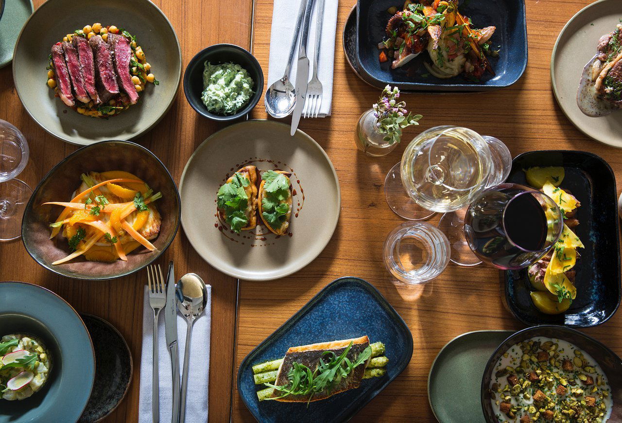 Hébé, Restaurant in Paris