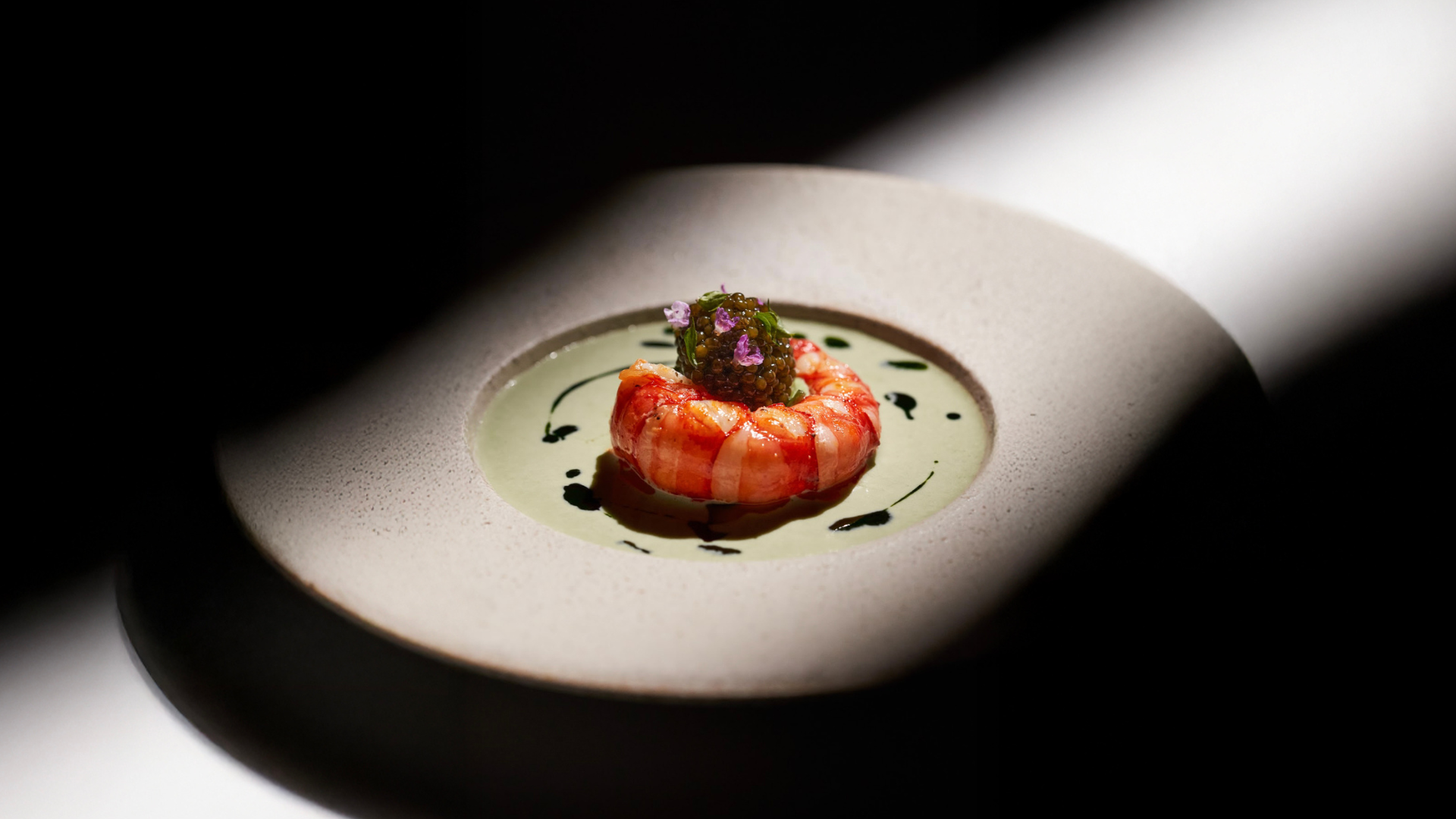 Andō restaurant in Hong Kong