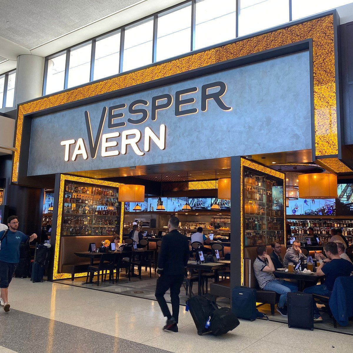 Vesper Tavern, Restaurant in Newark