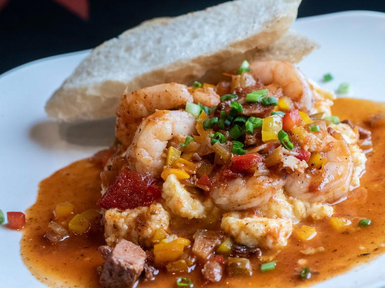 Ragin' Cajun, Bartlett, United States