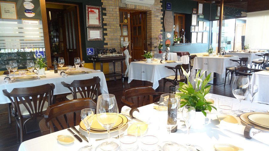 Casa Belarmino restaurant in Gozon, Spain