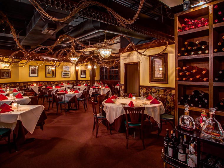 Lynn's Steakhouse, Houston, United States