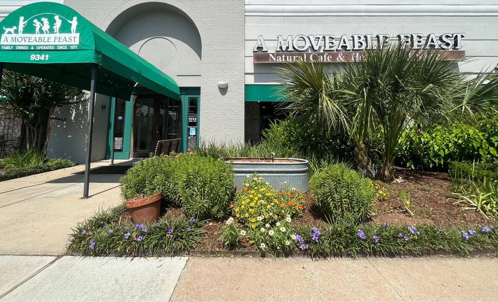 A Moveable Feast restaurant in Hedwig Village, United States