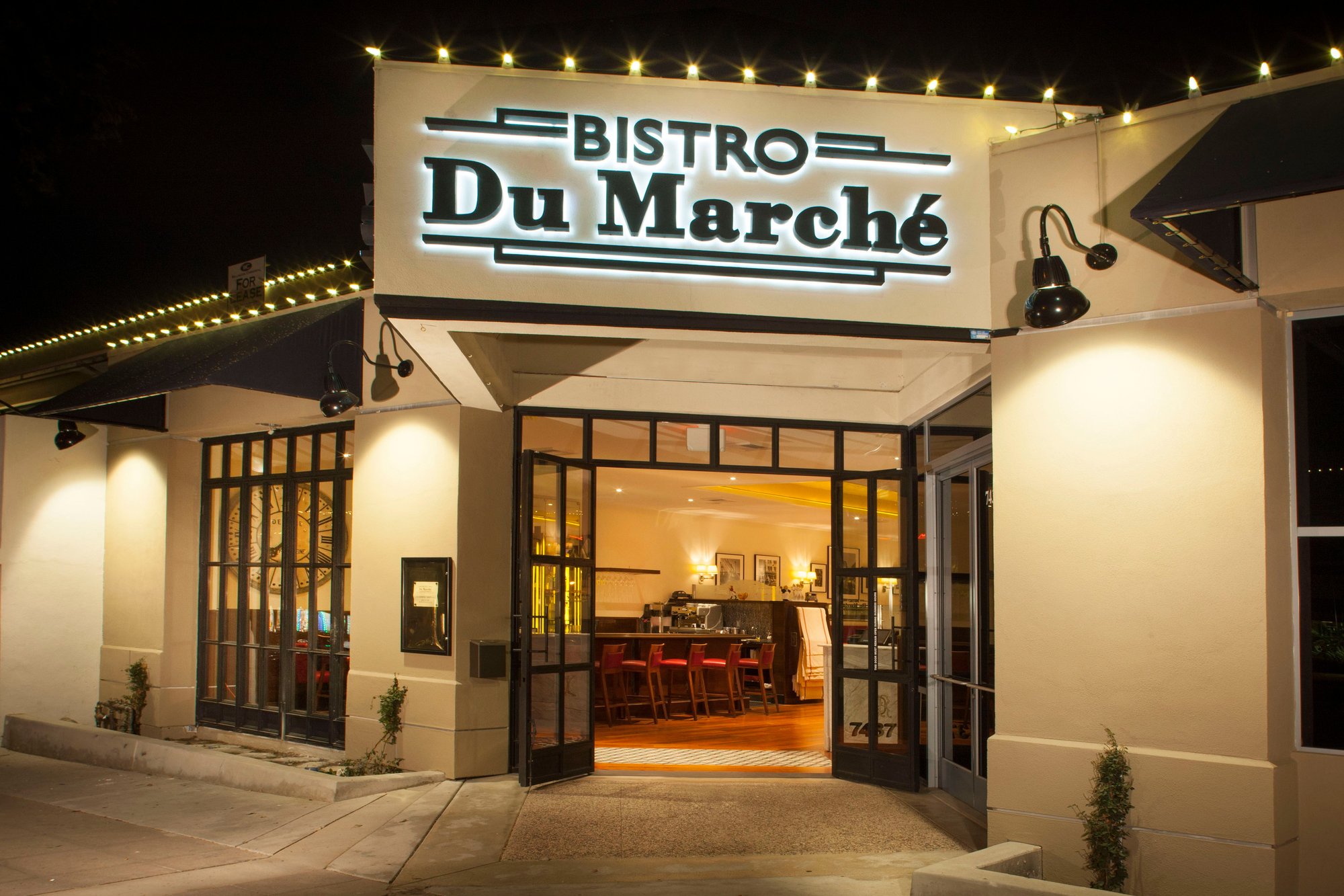 Bistro du Marché restaurant in La Jolla, United States