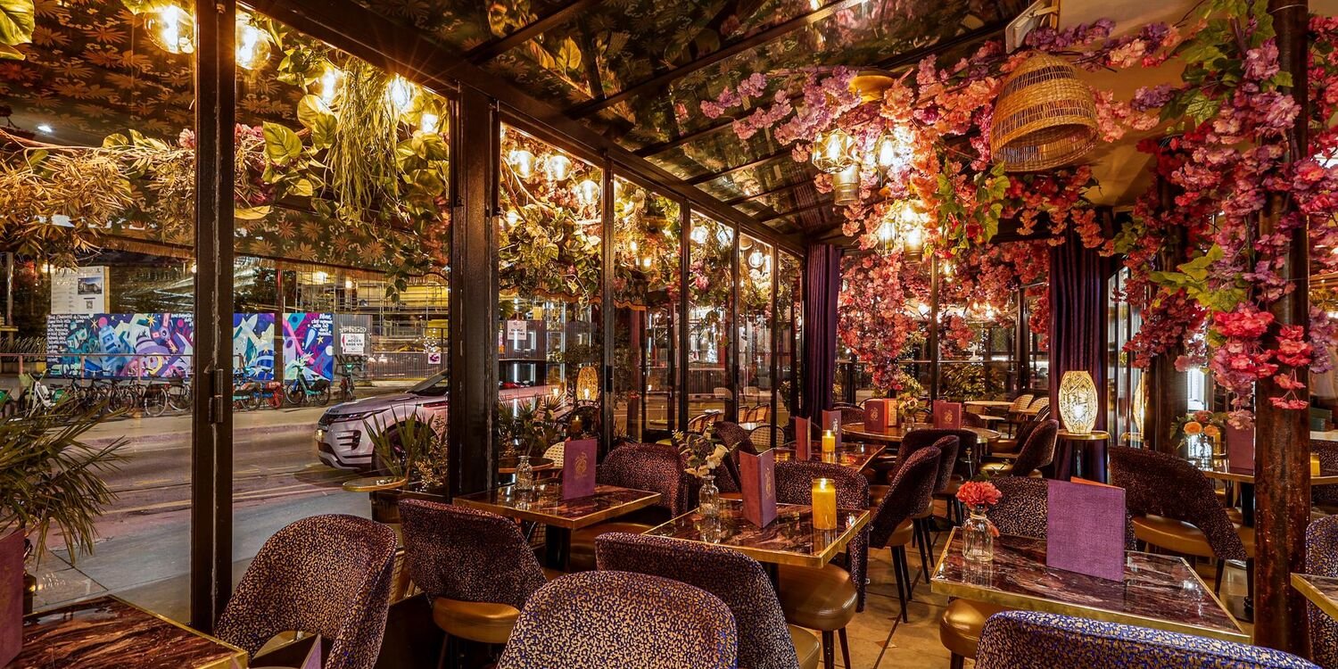 Au Chien Qui Fume‎‎, Restaurant in Paris