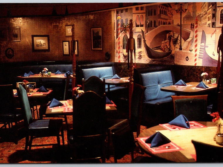 Ottavio's Italian Restaurant, Camarillo, United States