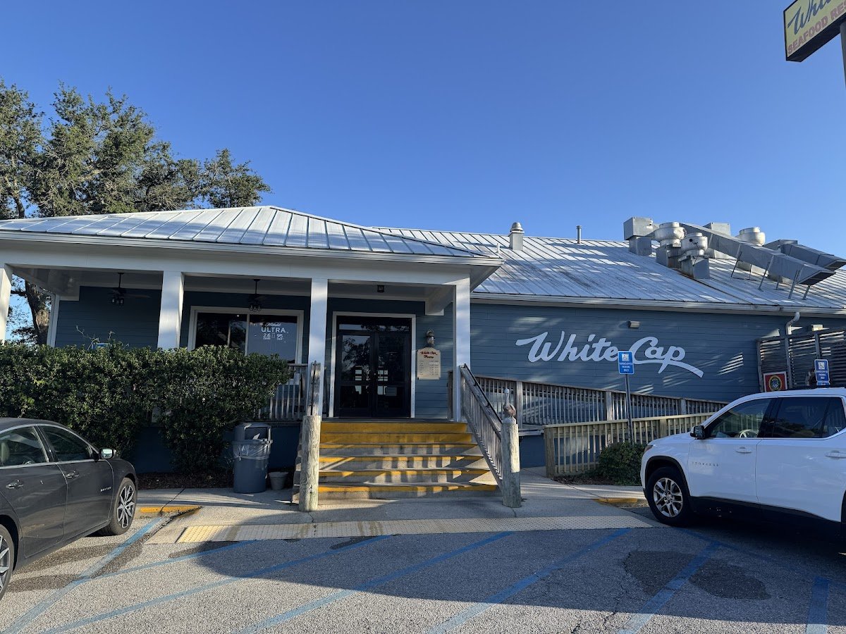 White Cap Seafood Restaurant, Gulfport, United States