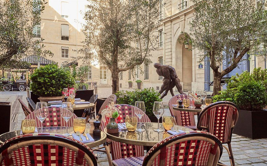 Restaurant 52, Restaurant in Paris