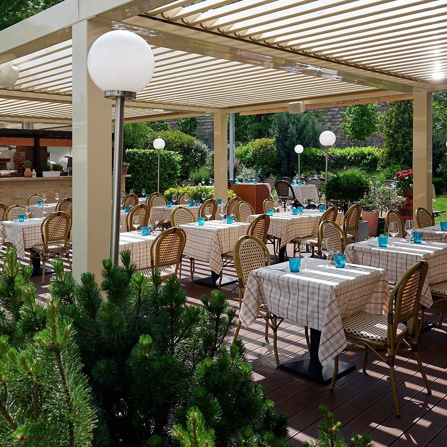 Riso Ristorante & Terrace, Restaurant in Budapest