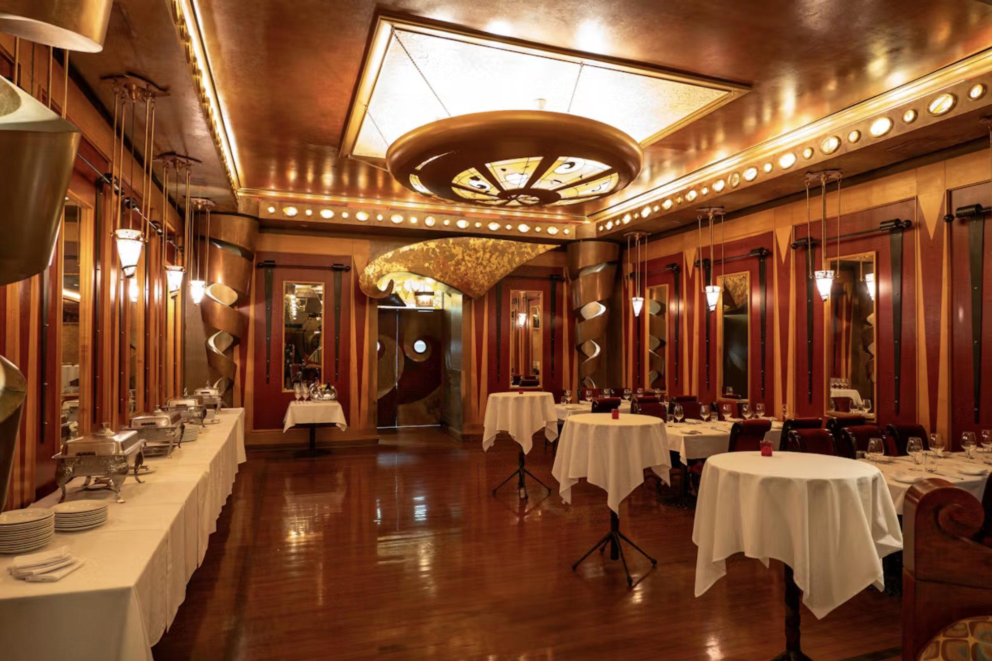Vivere restaurant in Chicago, United States