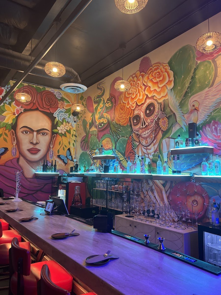 Palapas Brunch & Lounge