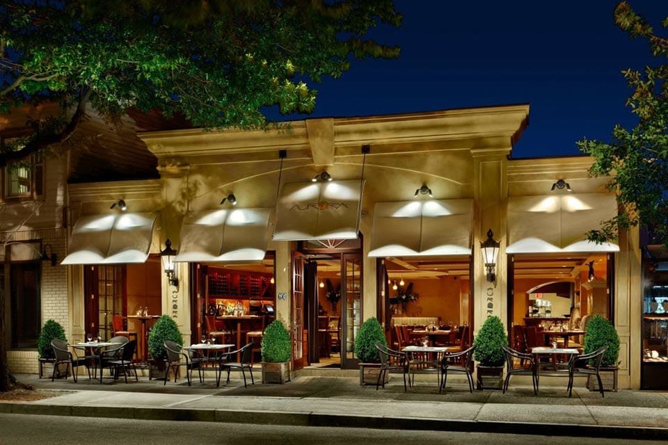 Ono Era, Restaurant in Aurora
