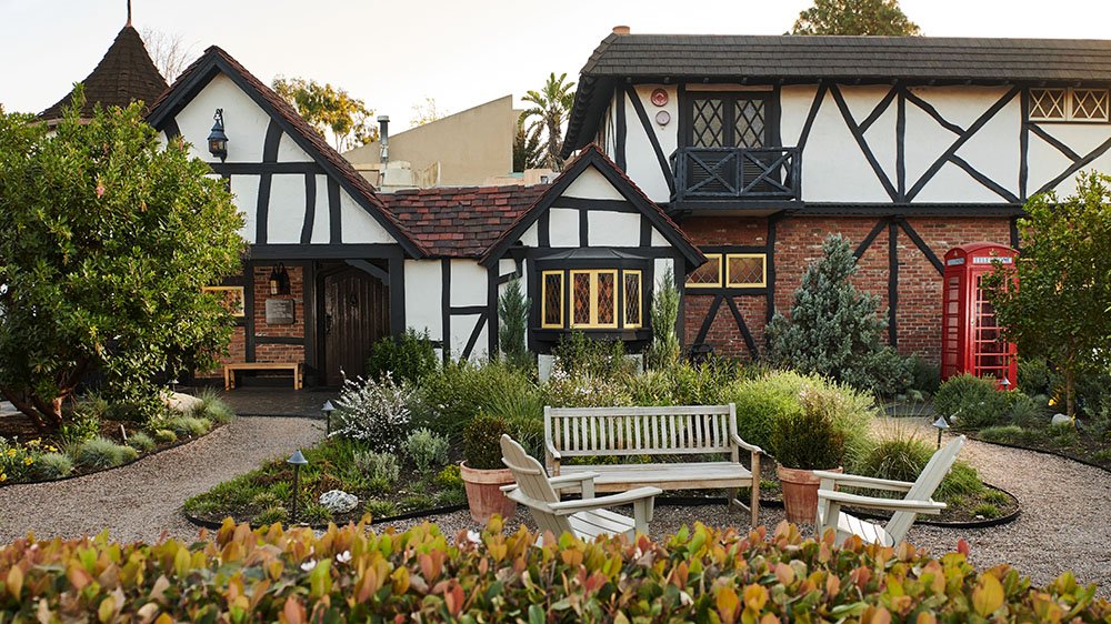 Tam o Shanter restaurant in Los Angeles, United States