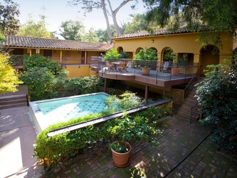 Gardens of Avila, Avila Beach, United States