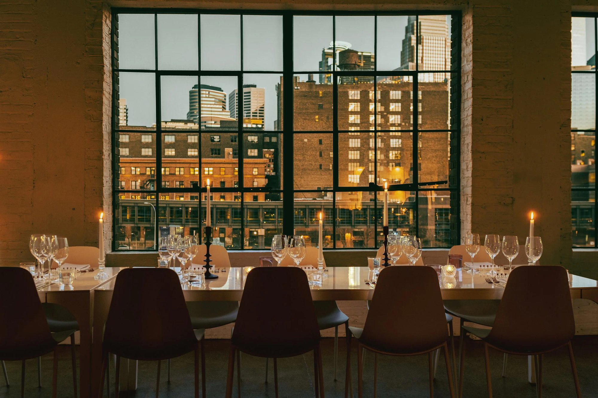 Paris Dining Club restaurant in Minneapolis, United States