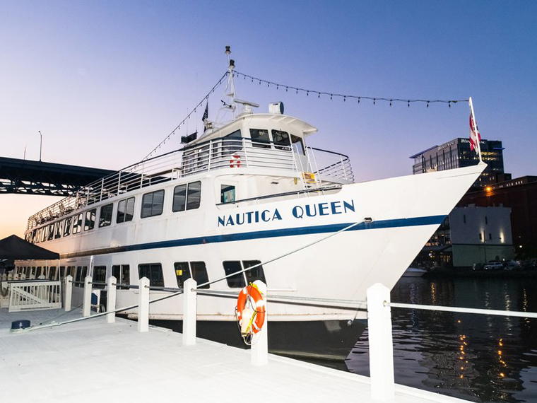 Lady Caroline, Cleveland, United States