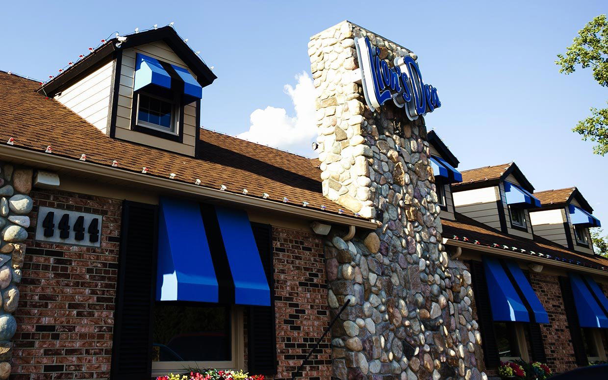 Lion's Den restaurant in Waterford, United States