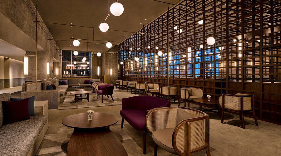 Shanghai Modern, Restaurant in Shanghai
