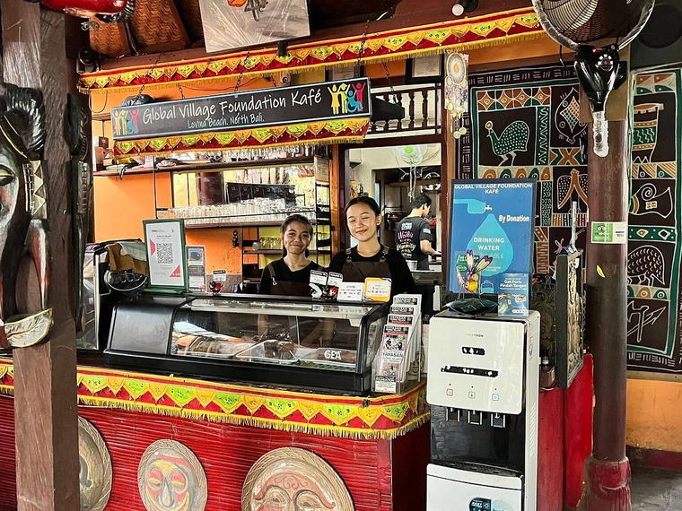 The Global Village Foundation Kafe, Buleleng, Indonesia