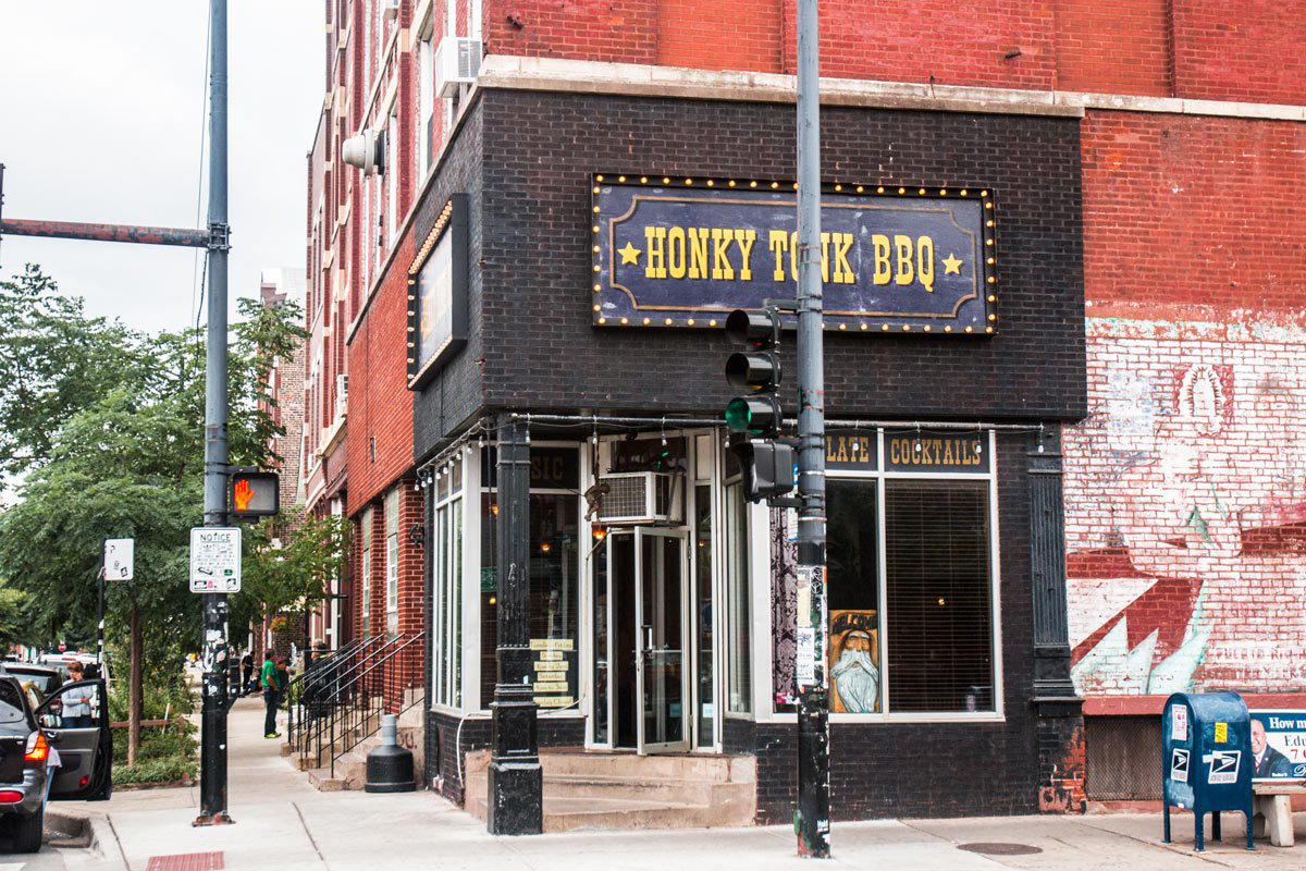 Honky Tonk BBQ / The Tonk restaurant in Chicago, United States