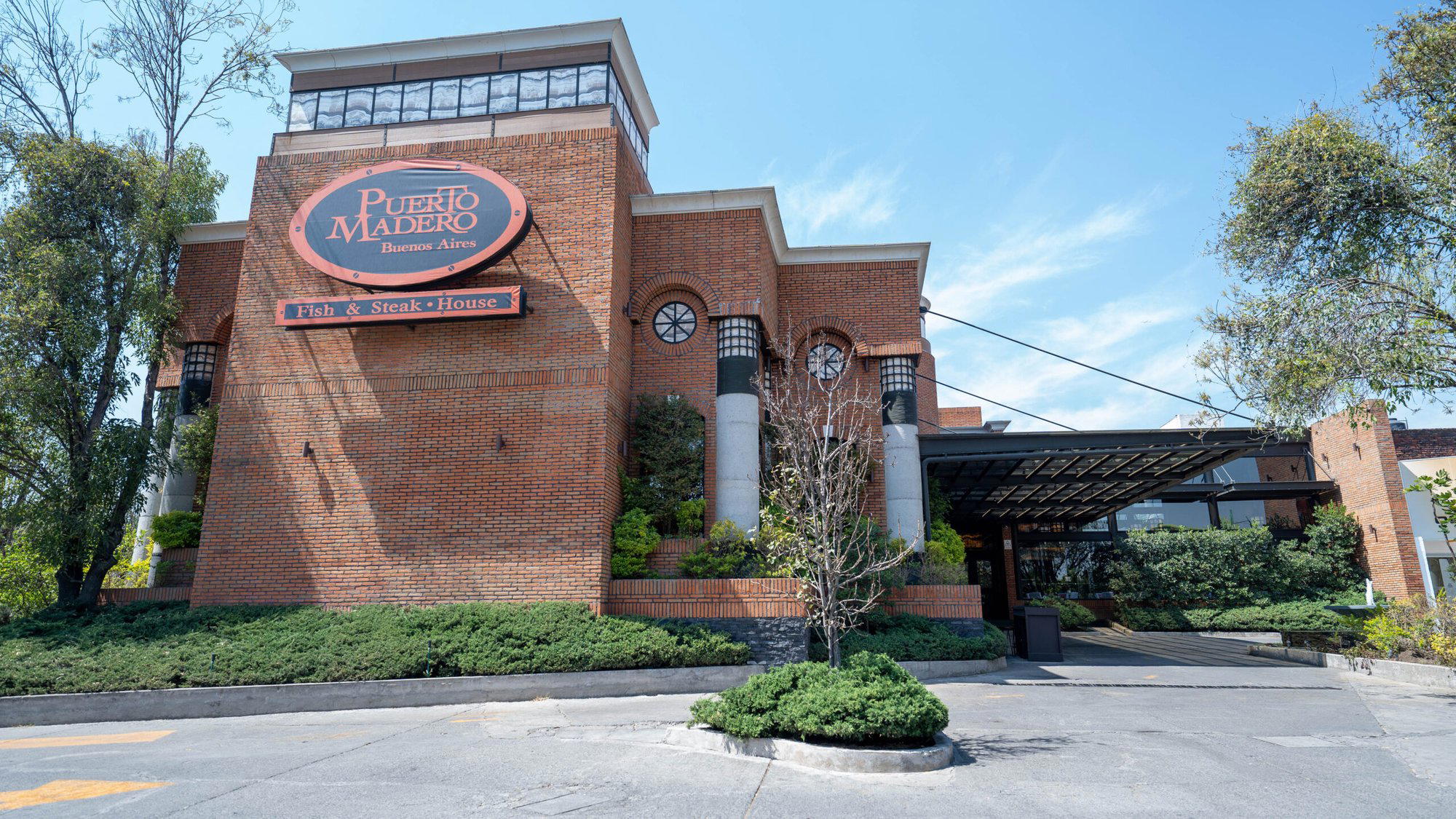 Puerto Madero restaurant in Naucalpan De Juarez, Mexico