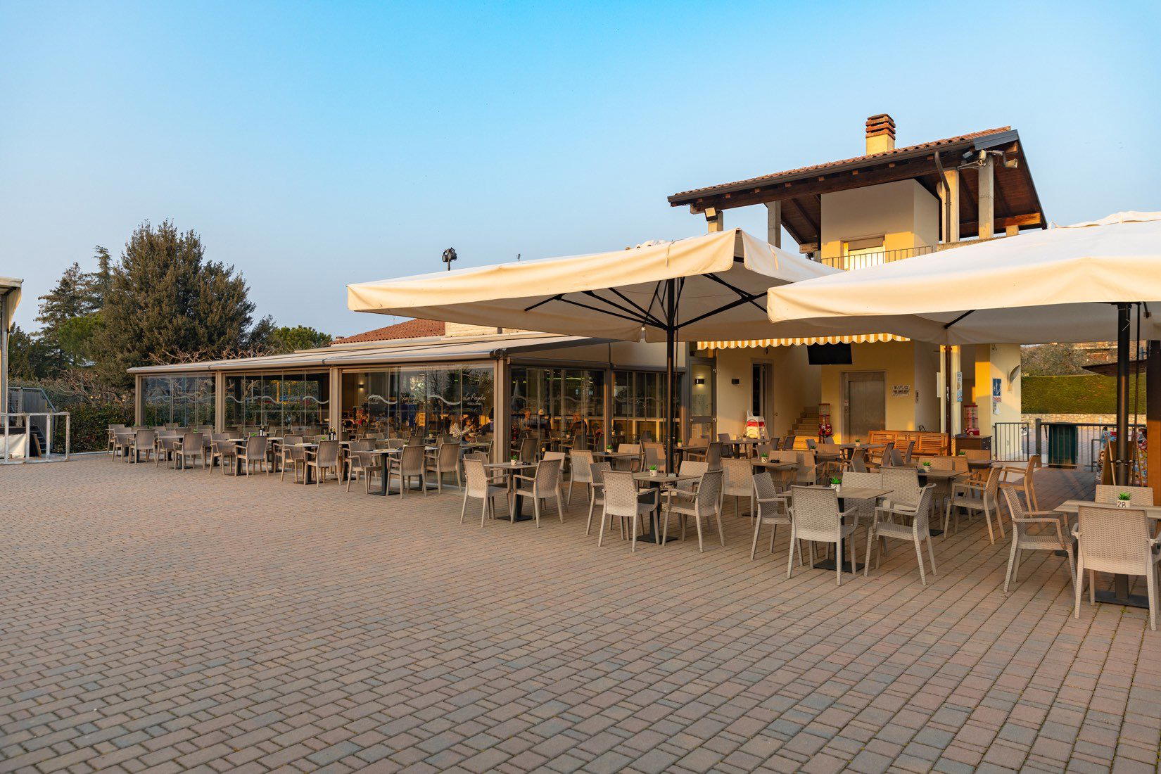 Pergolo restaurant in Lazise, Italy