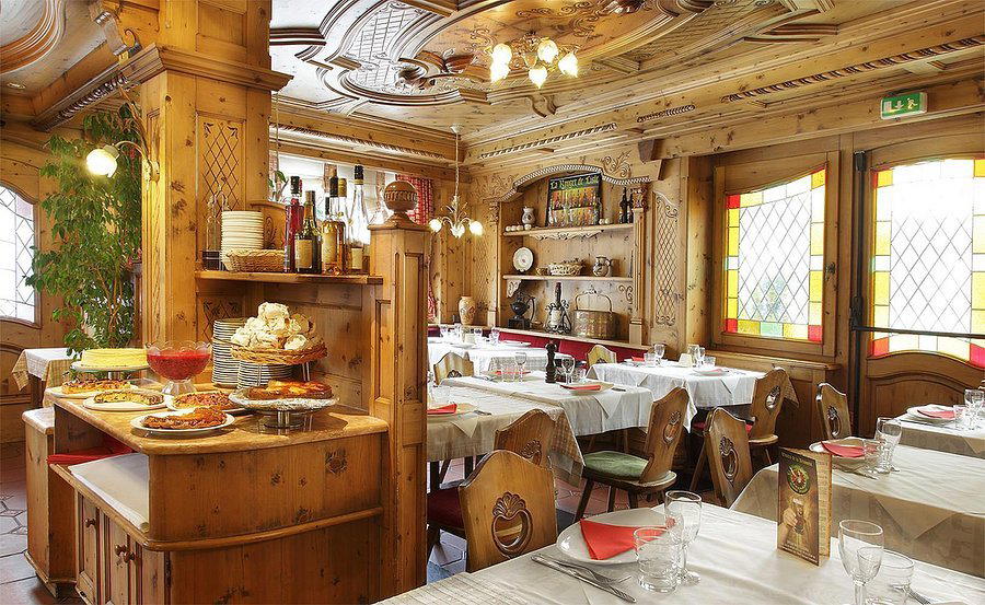 Restaurant Du Fromage restaurant in Malbuisson, France