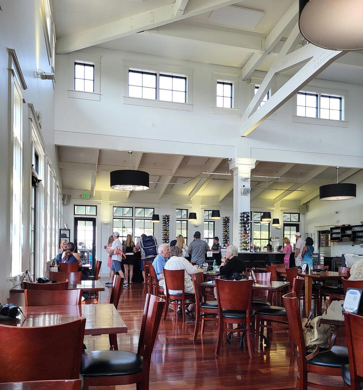 Upper Shirley Vineyards, Charles City, United States