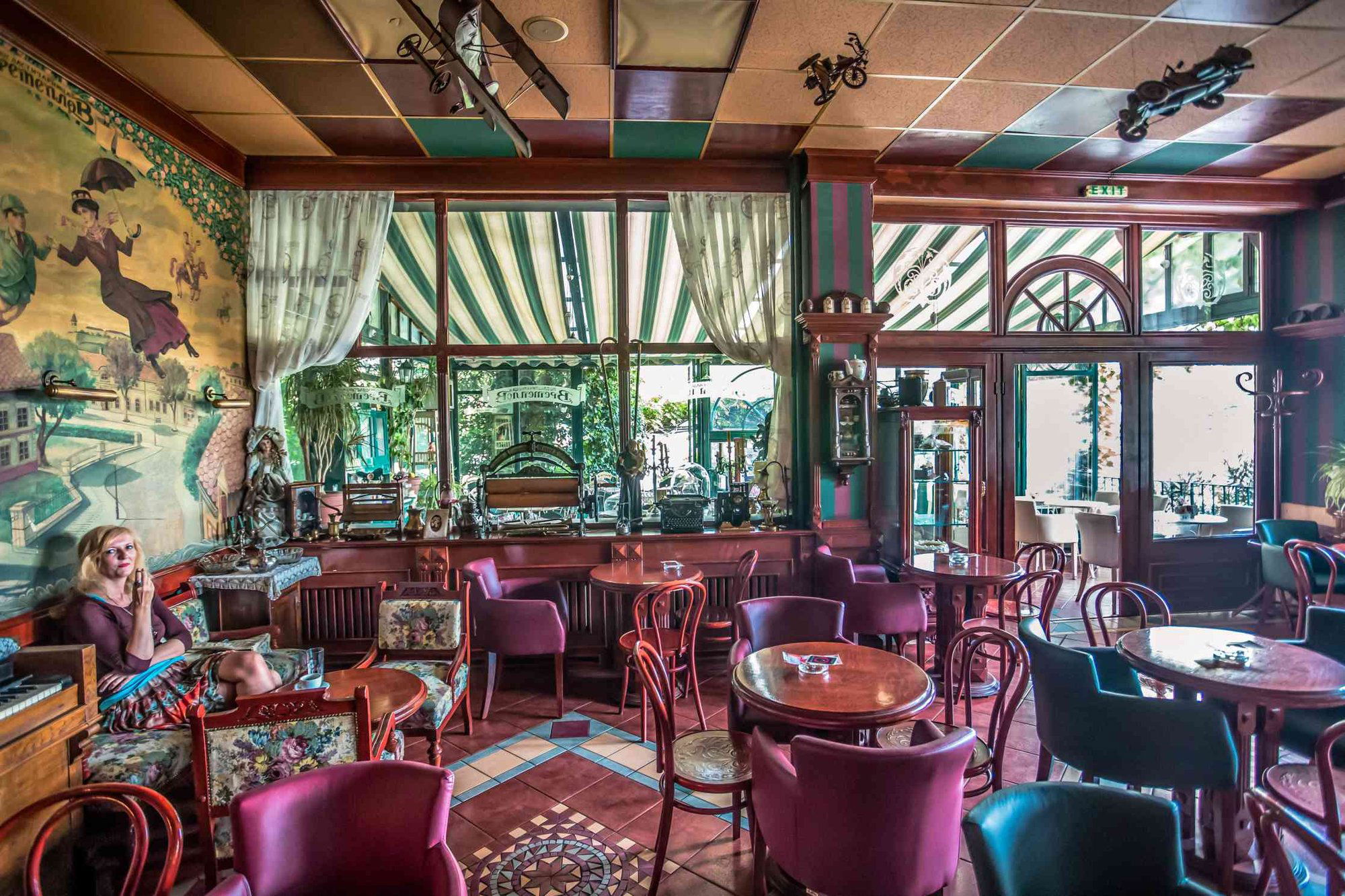 Vremeplov, Restaurant in Novi Sad