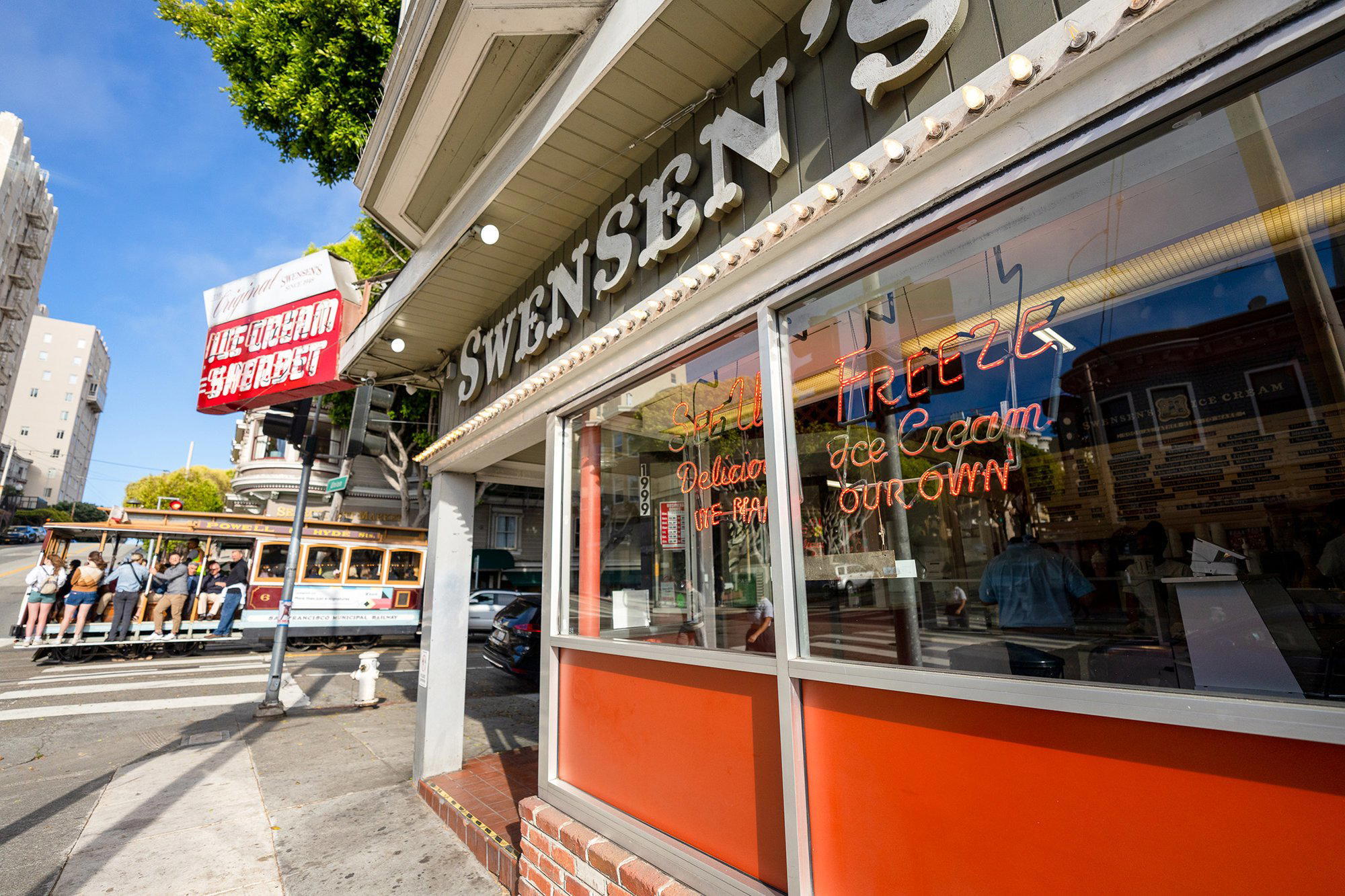 Swensen's restaurant in San Francisco, United States