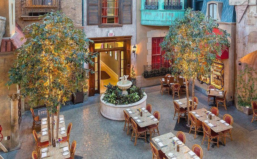 Bistro Perrier, Philadelphia, United States