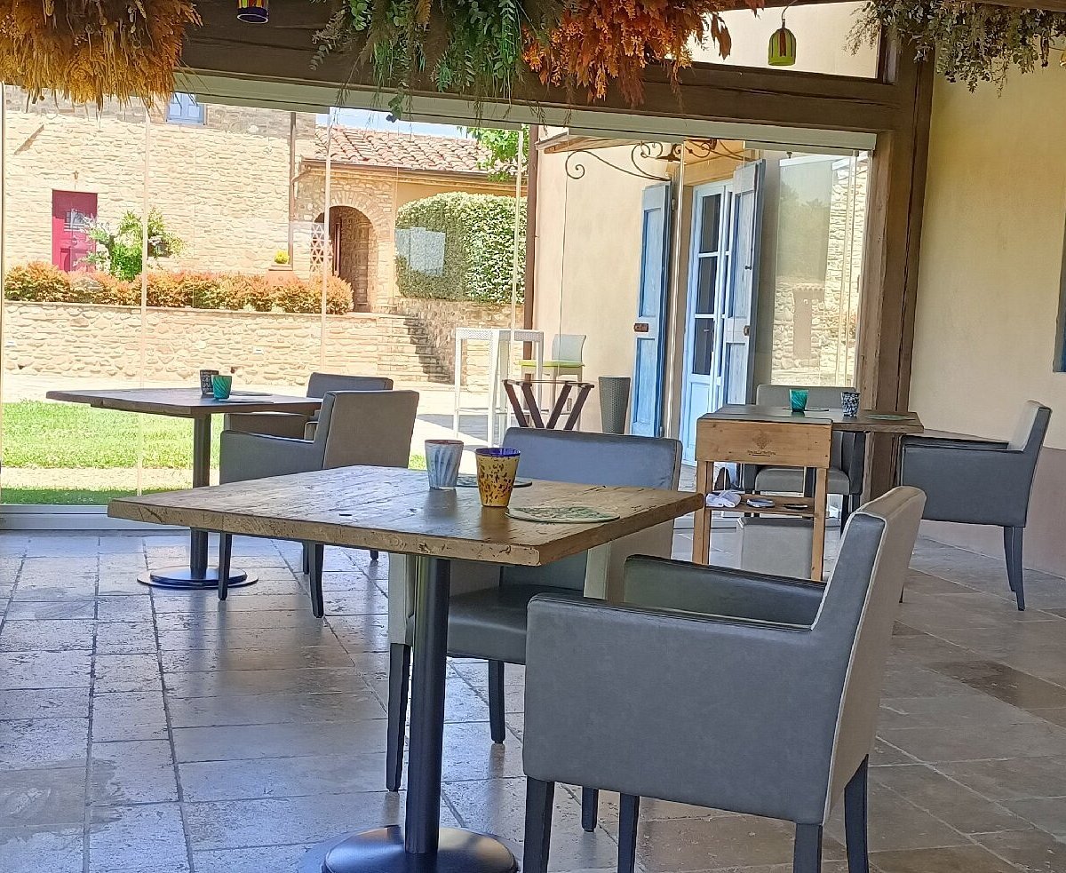 Virtuoso gourmet restaurant in Scarperia e San Piero, Italy