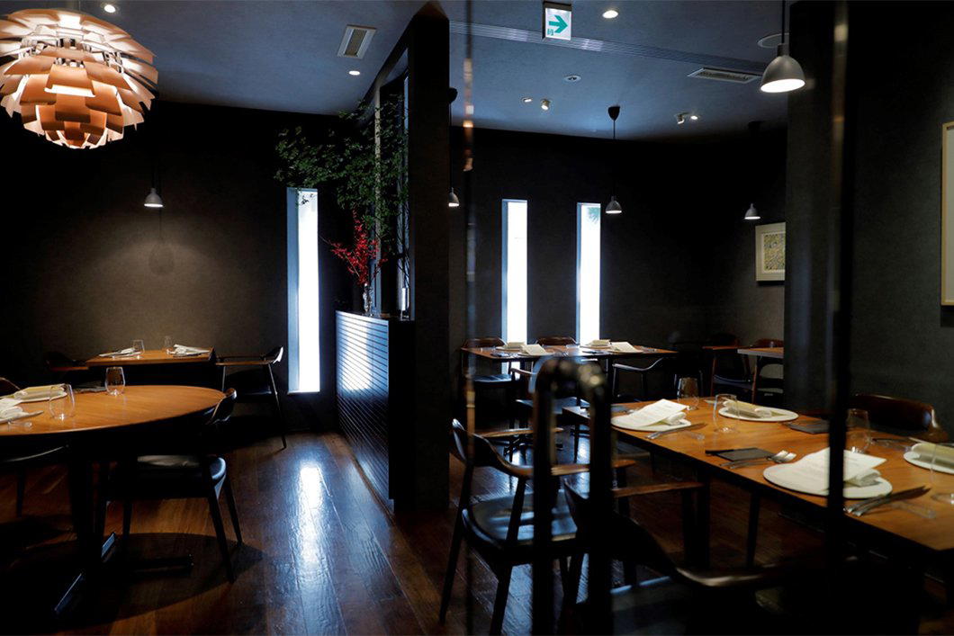 ル スプートニク restaurant in Tokyo, Japan