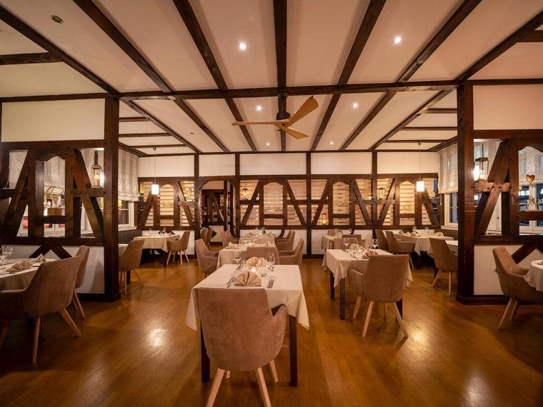 Auberge aux deux clefs, Mertzwiller, France