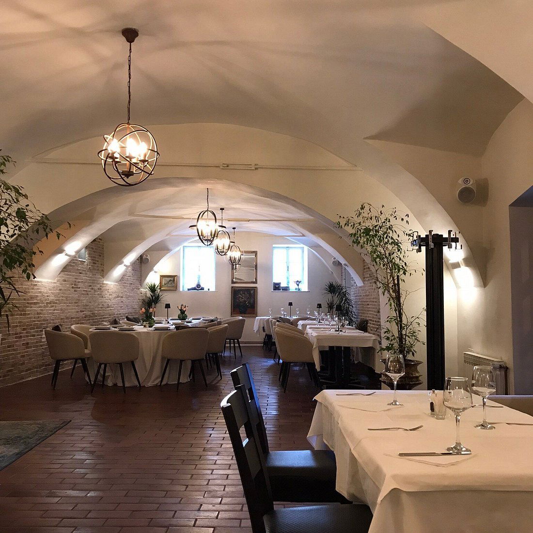 Salvator, Restaurant in Samobor