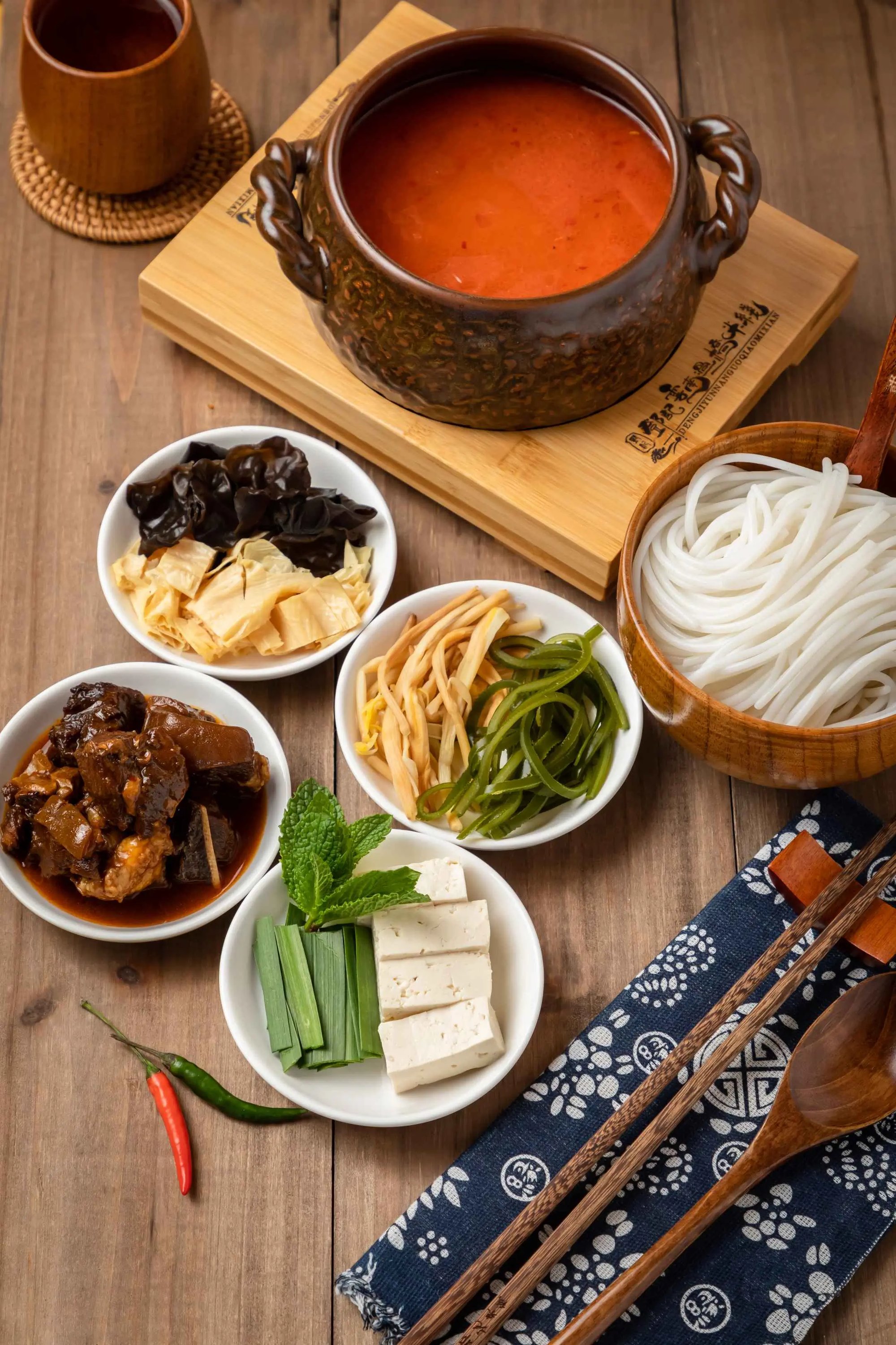 Deng Ji, Levittown, United States