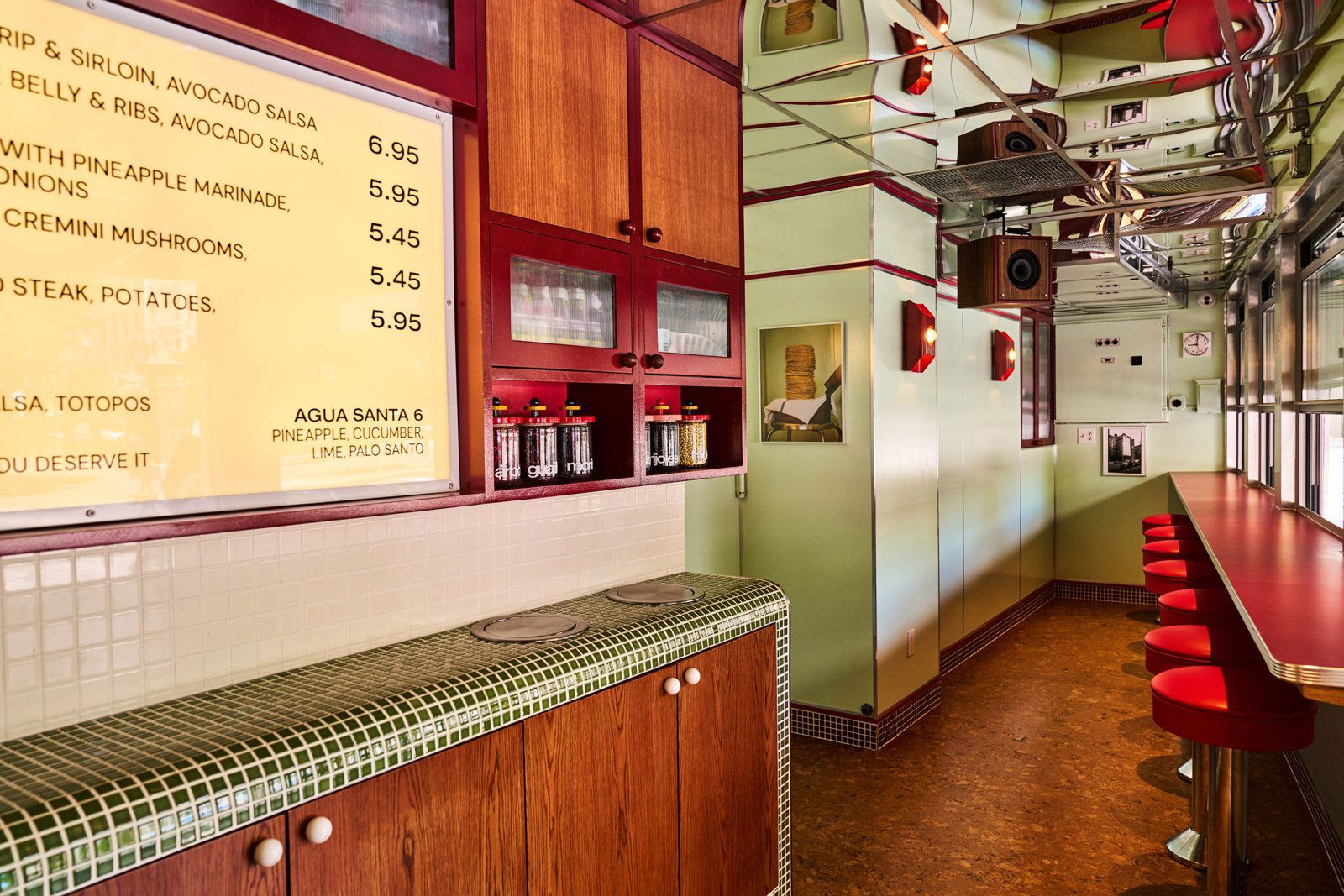 Santo Taco, Restaurant in Manhattan
