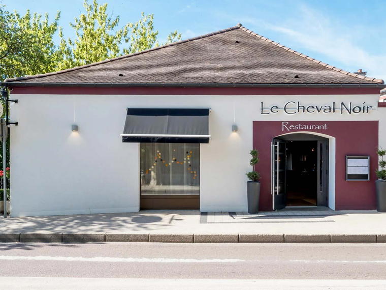 Le Cheval Noir, Beaune, France