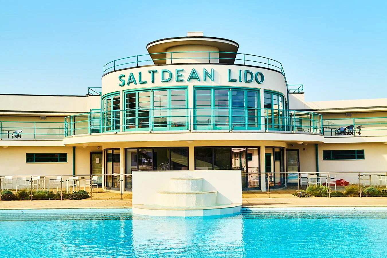 The Reading Room at Saltdean Lido, Restaurant in Brighton