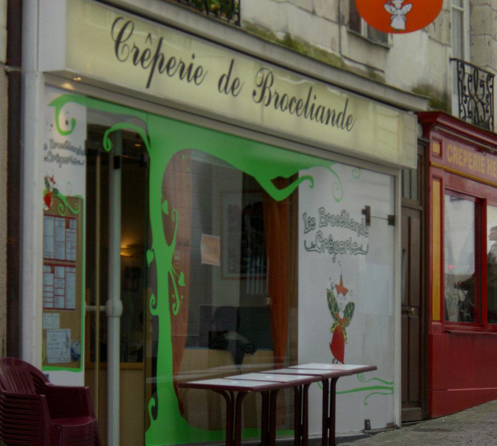 Crêperie de Brocéliande restaurant in Nantes, France