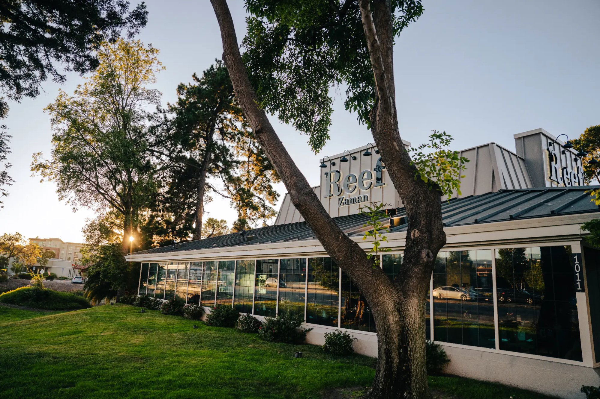 Reef Zaman Mediterranean Grill, Restaurant in Redwood City