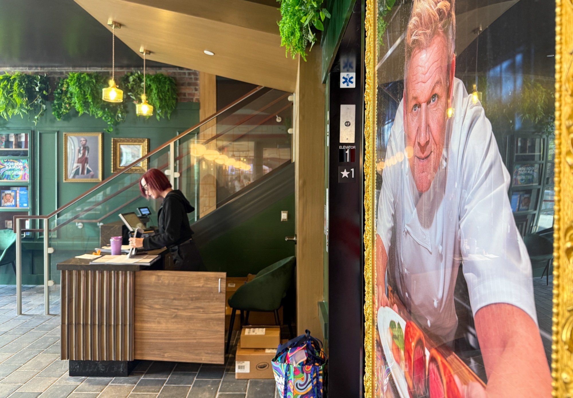 Gordon Ramsay at The Carnaby, Restaurant in Anaheim