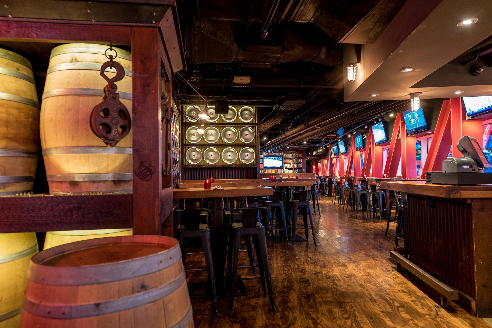 Tap & Barrel • Convention Centre restaurant in Vancouver, Canada